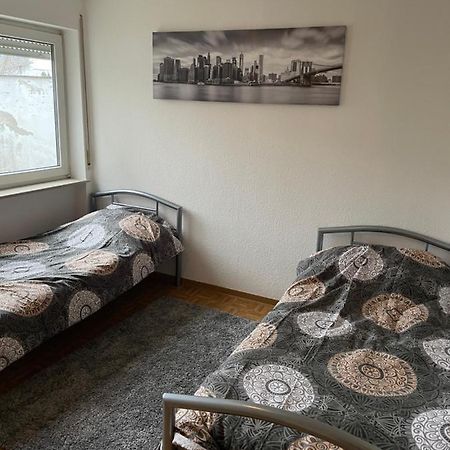 1 Zimmer Fuer 2 Personen Bruchsal Ruhige Lage Buitenkant foto