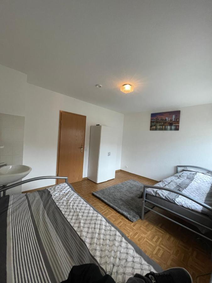 1 Zimmer Fuer 2 Personen Bruchsal Ruhige Lage Buitenkant foto